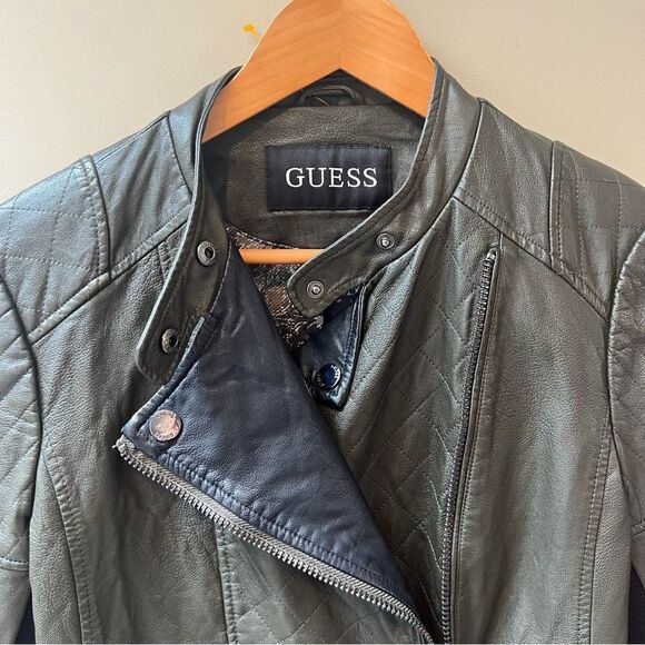 Guess olive color moto faux leather jacket. Size S - Picture 3 of 11